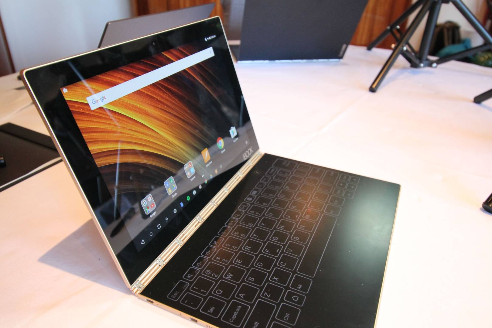 Hands-on with Lenovo's Yoga Book and its clever, yet bizarre, virtual keyboard