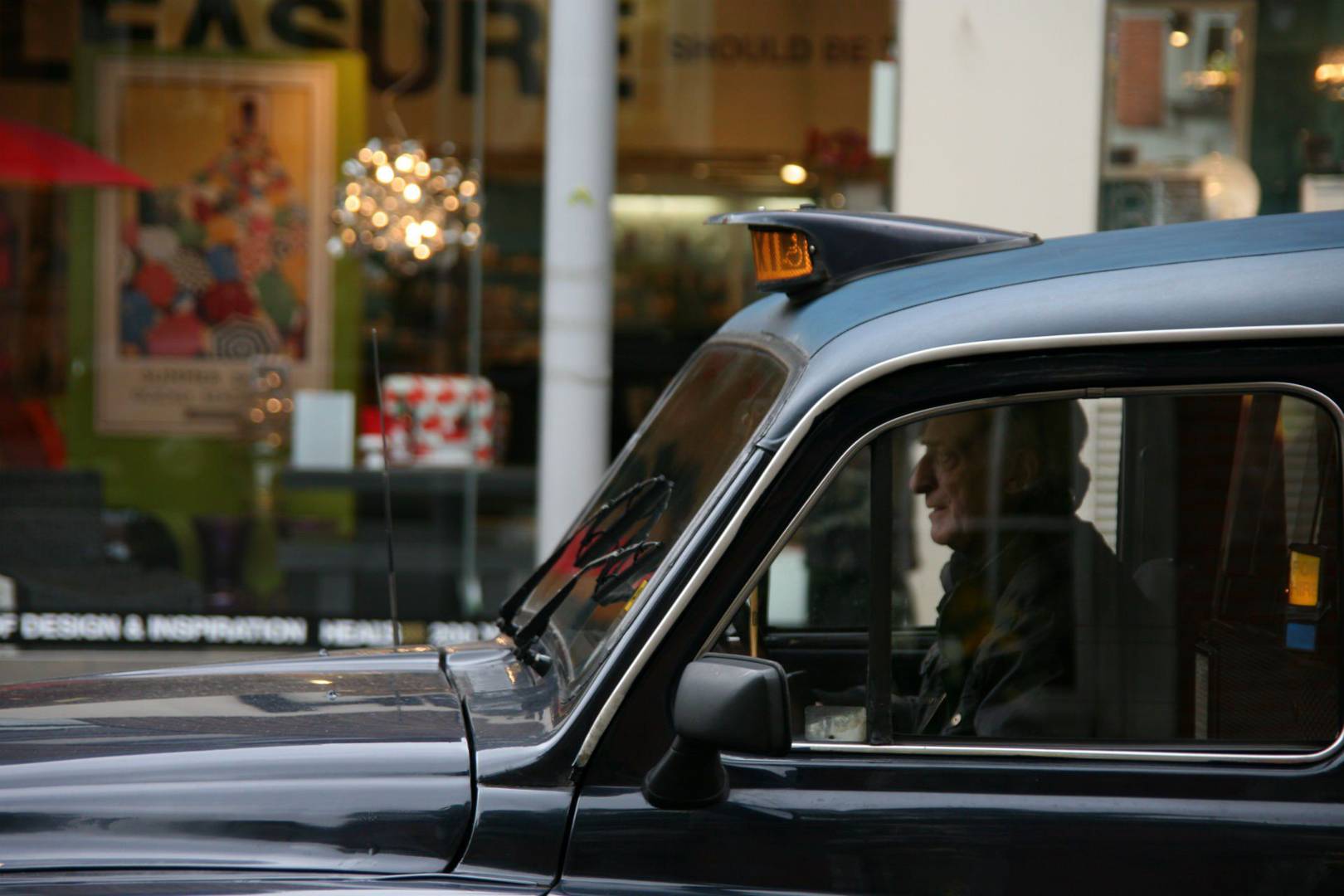 All of London's black cabs now accept contactless payments