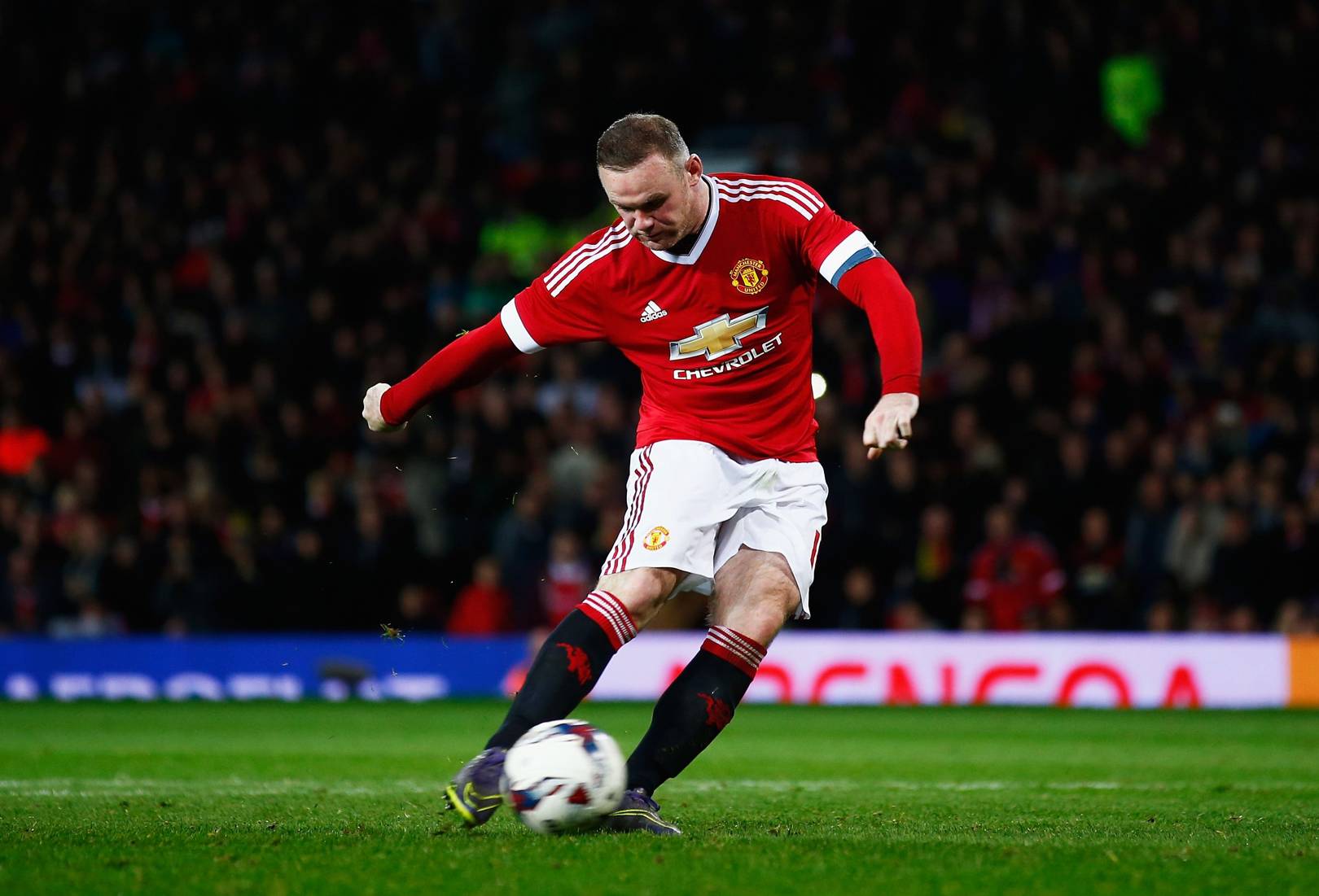 Facebook is live-streaming Wayne Rooney's testimonial