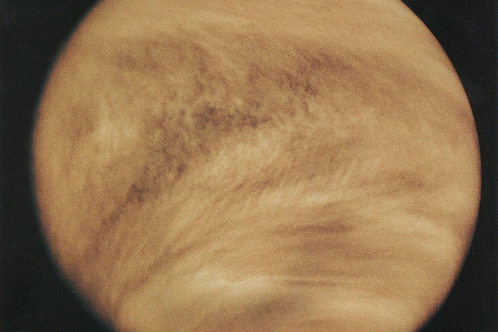 How clouds around Venus are revealing secrets of the planet's surface