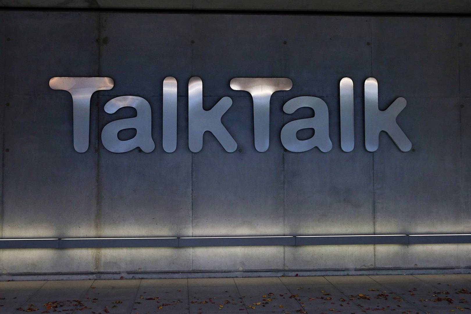 TalkTalk fined £400,000 after 150,000 customer details were stolen in 2015