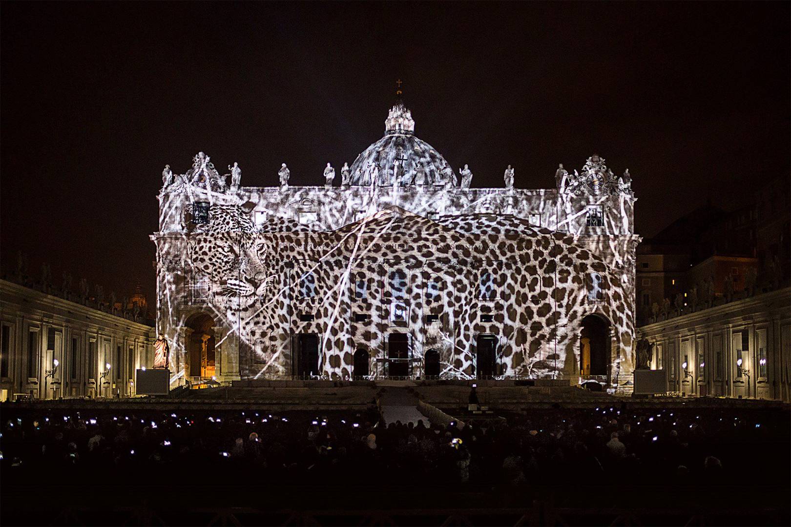 Chris Lejeune wants to project images of endangered animals onto the Moon