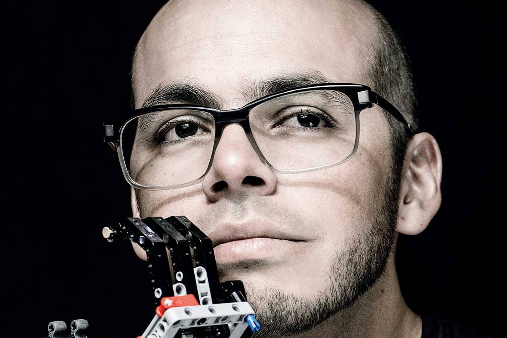 This designer uses LEGO to build prosthetics for children injured by landmines