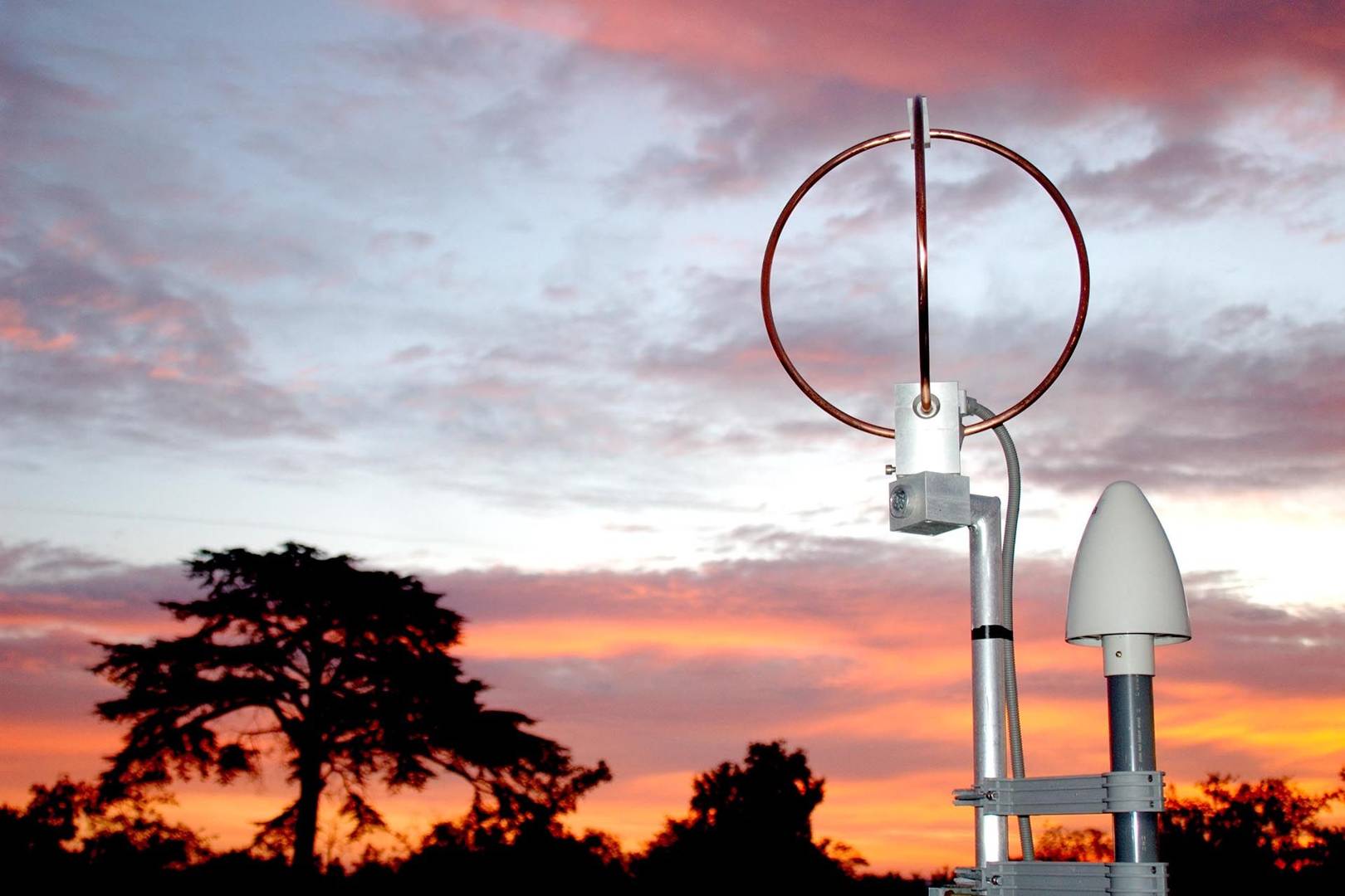 The lightning chasers who predict when and where storms will hit