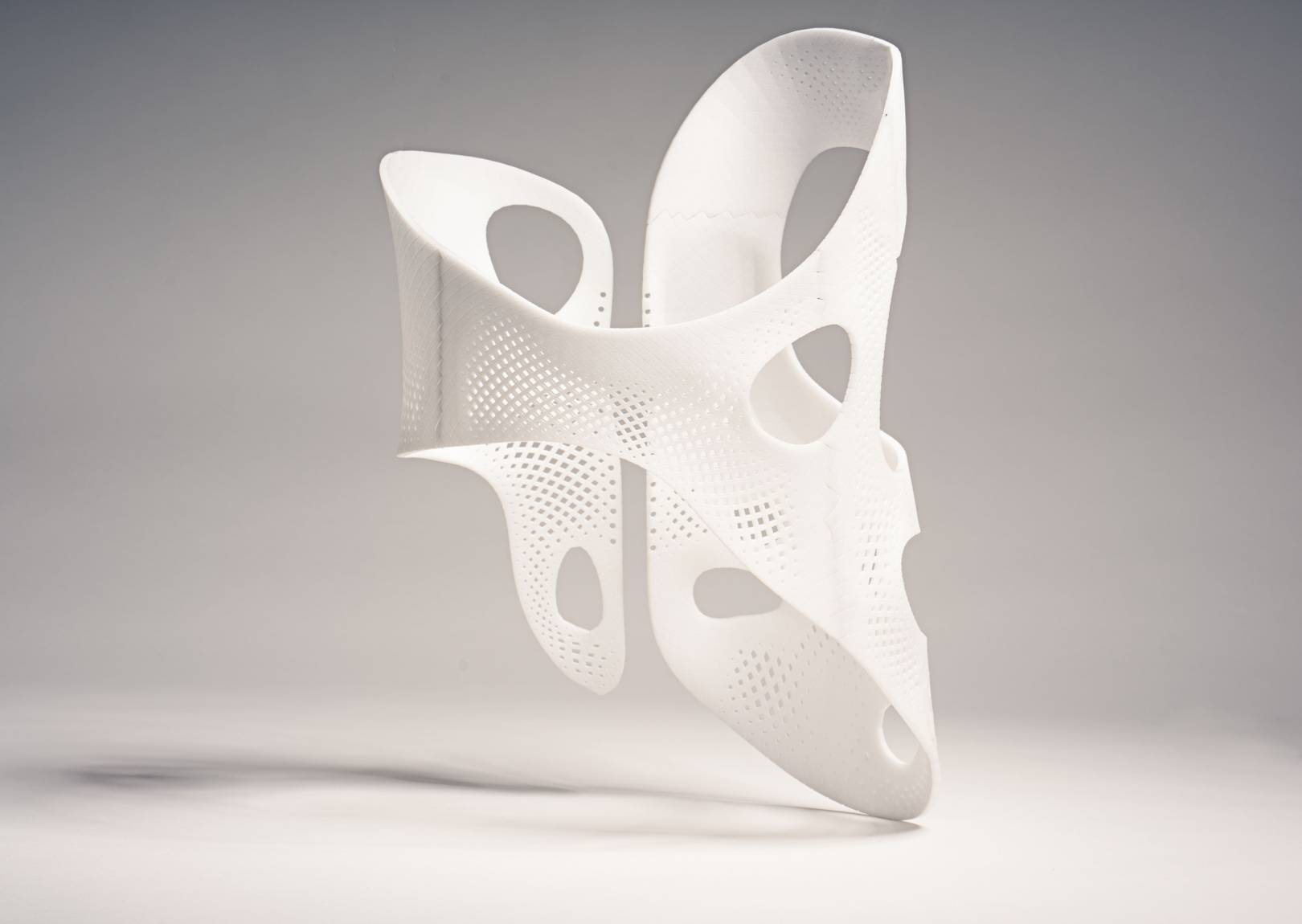 This 3D-printed brace built by an algorithm could help treat scoliosis