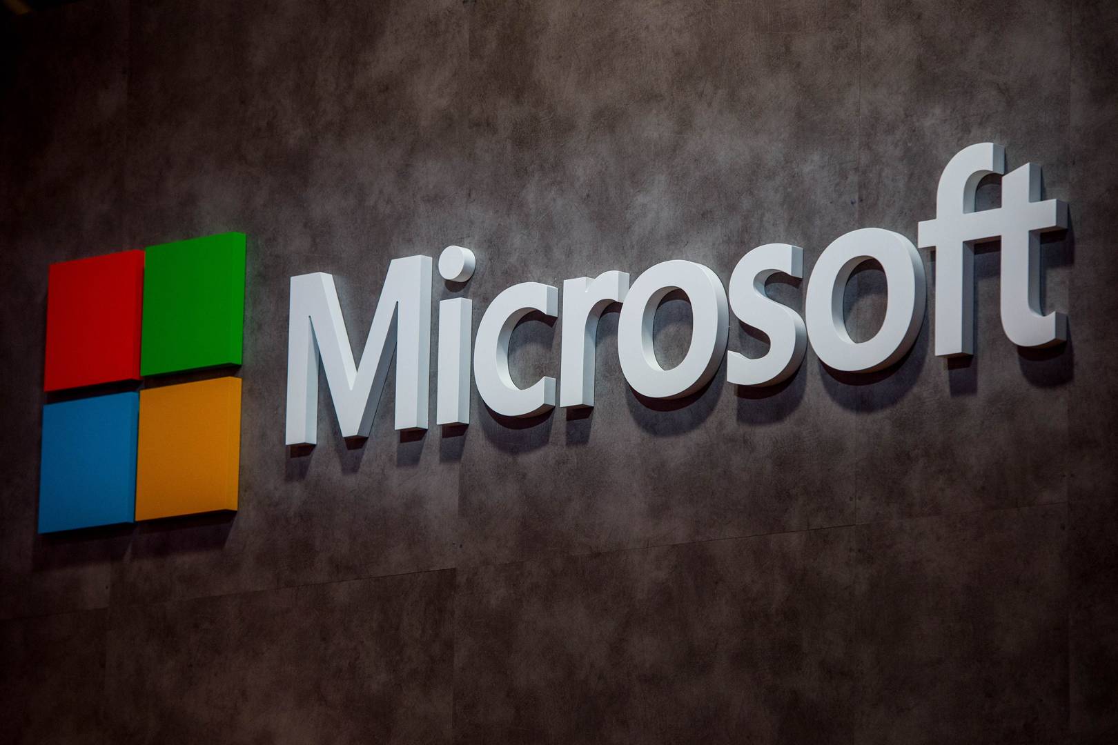 Microsoft 365 puts Windows and Office in one package for businesses