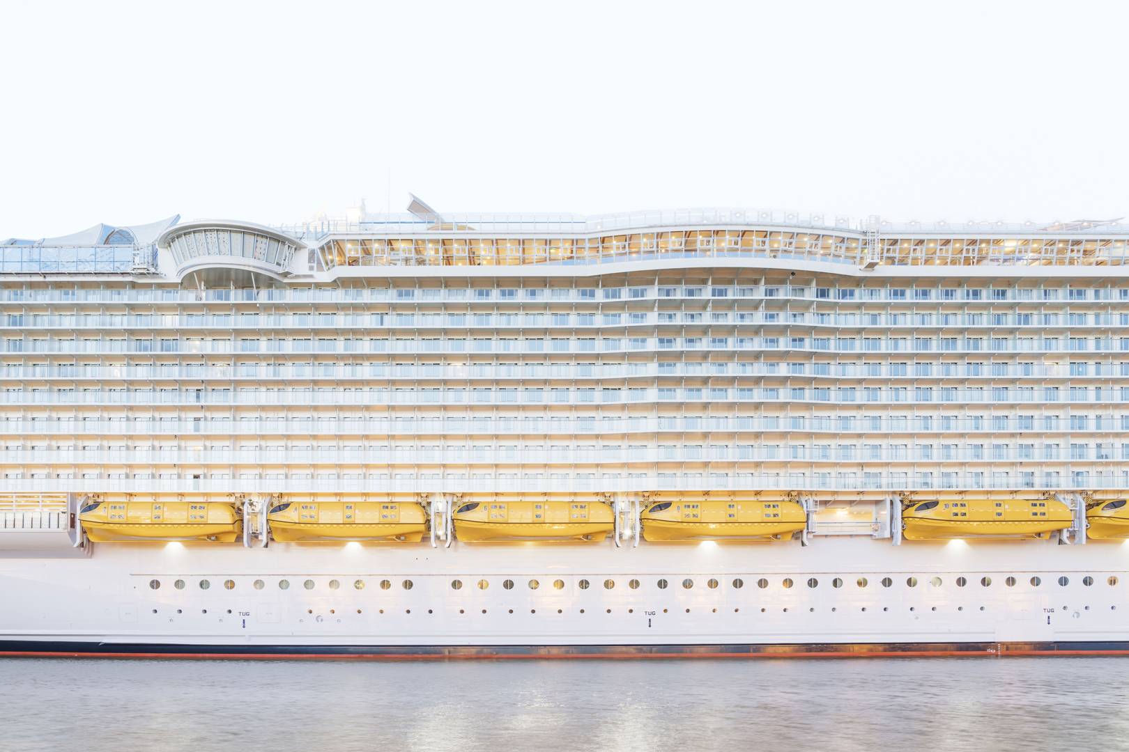 The dizzying story of Symphony of the Seas, the largest and most