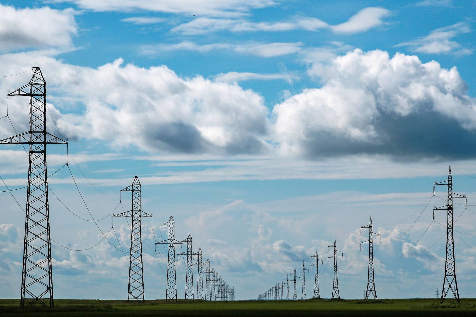 Tuesday briefing: Russia issues warning following reports of US cyberattacks on its power grid