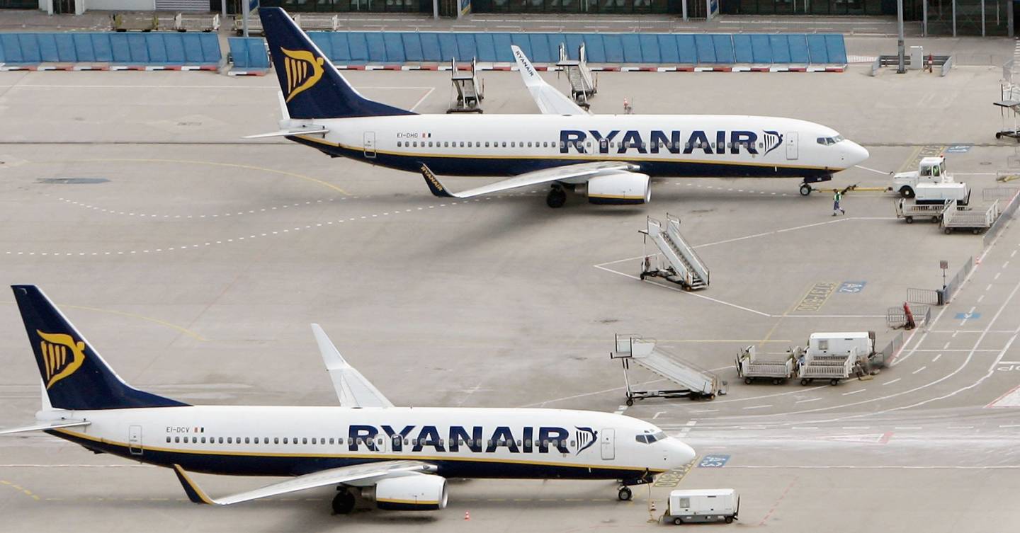 ryanair oversized baggage