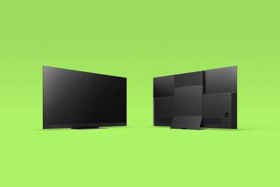 tv with forward facing speakers