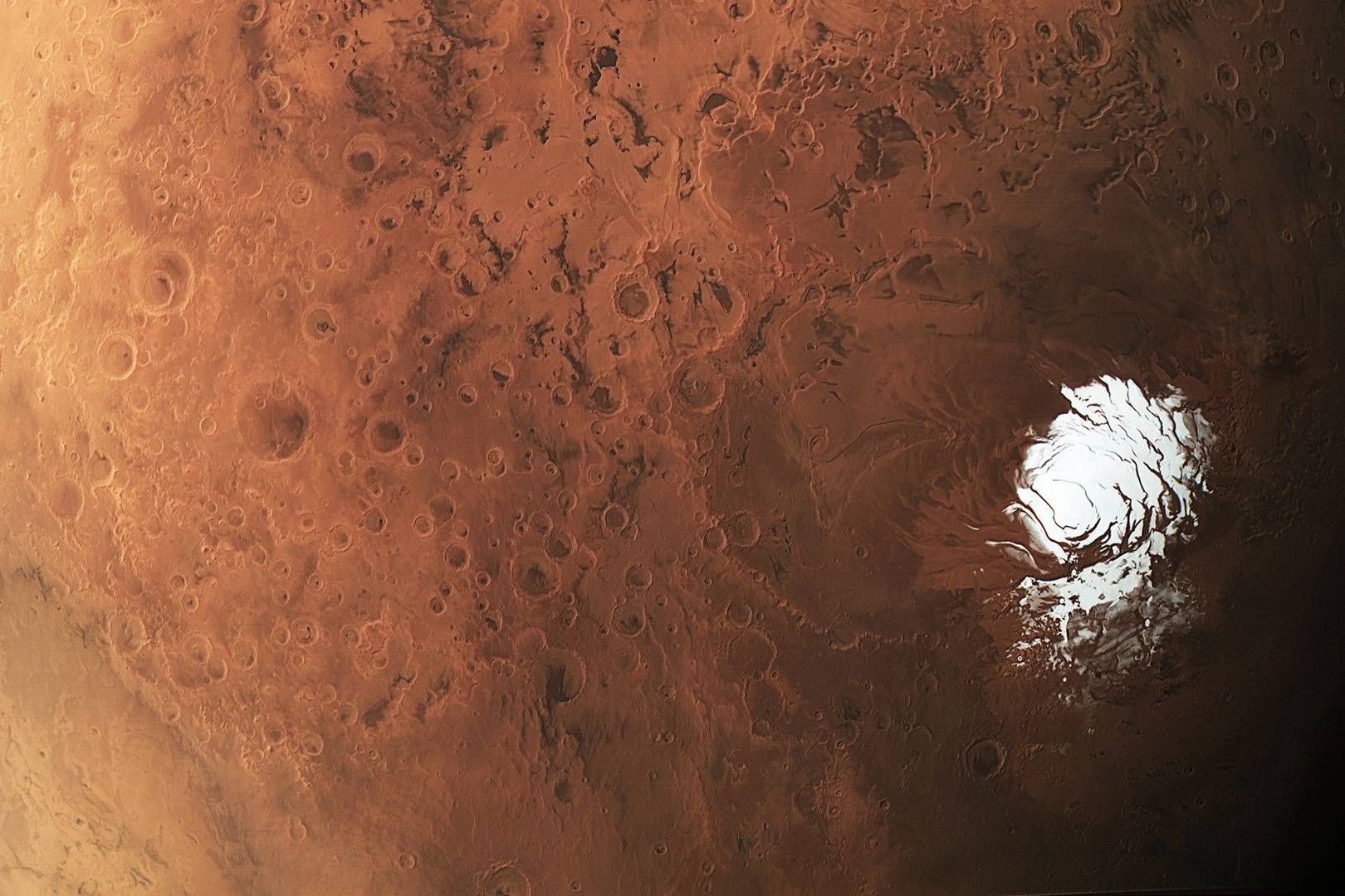 Astronauts arriving on Mars won’t be able to walk. VR may save them