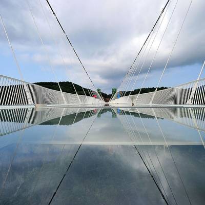 China glass bridge: architect Haim Dotan discusses the design | WIRED UK