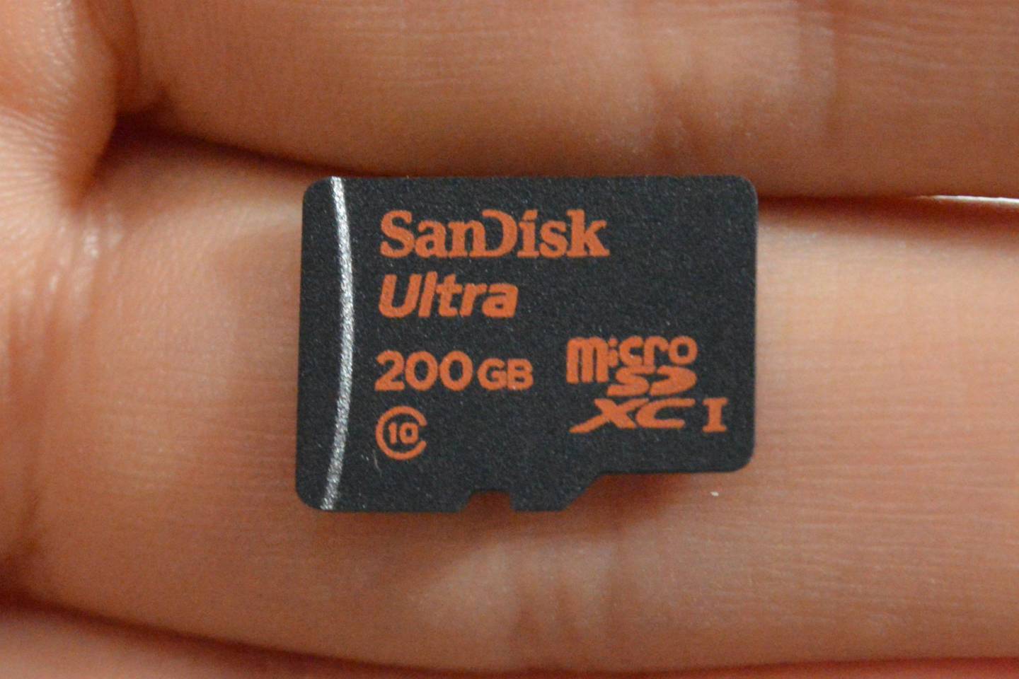 SanDisk 200GB microSD card First look ahead of UK release WIRED UK