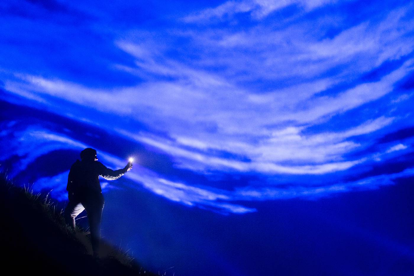 This epic light installation drowns you in rising sea levels