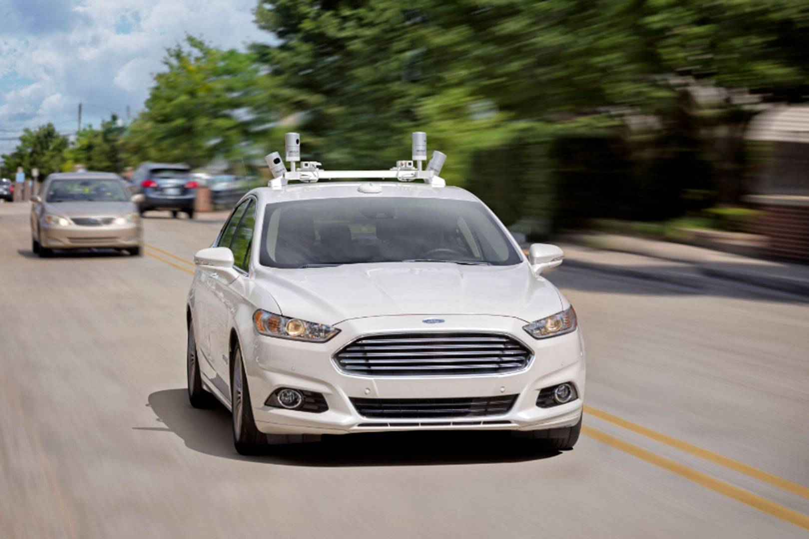 Ford invests $1 billion in AI startup Argo to make self-driving cars
