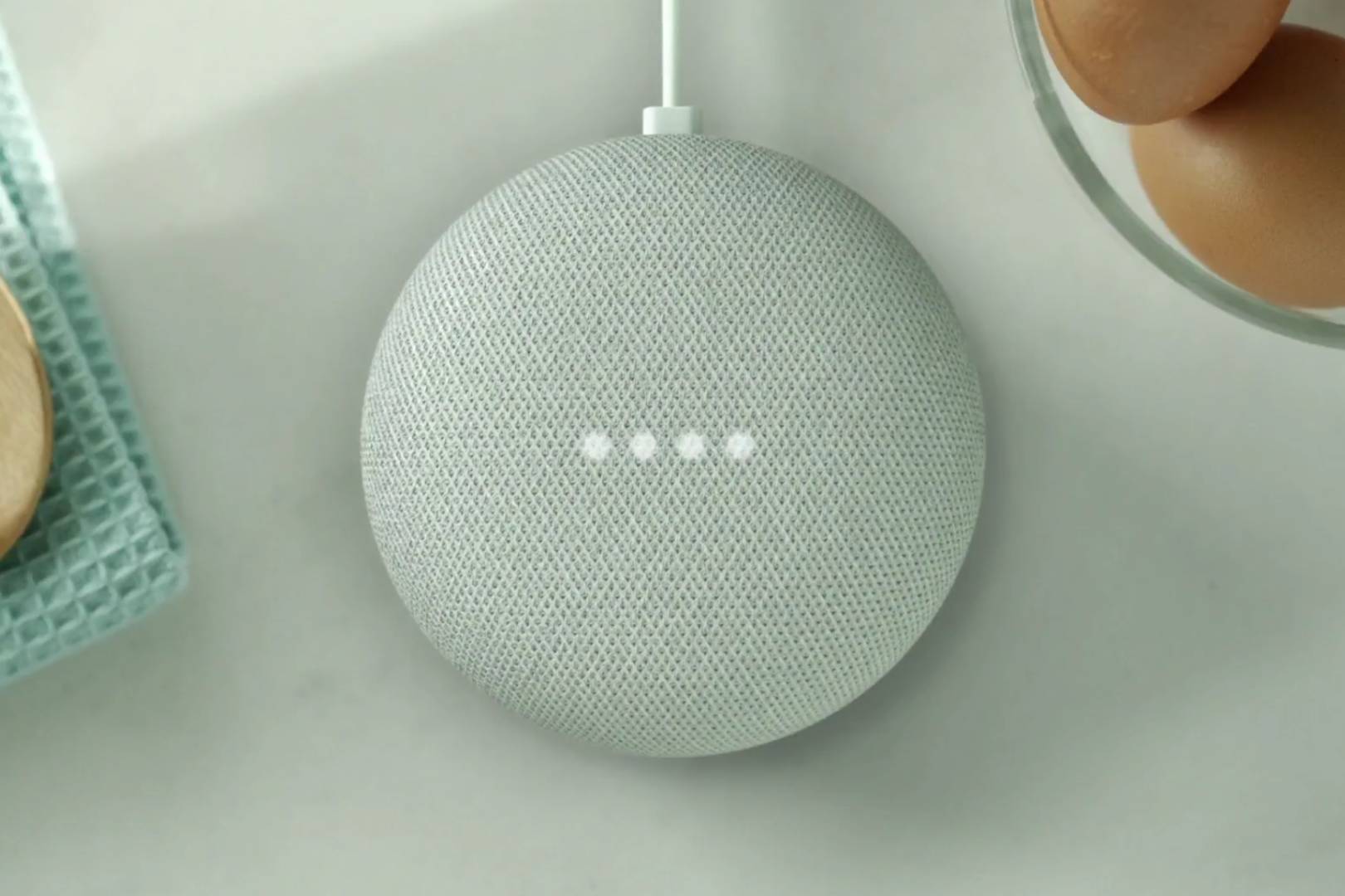 Google Home Mini takes on the Amazon Echo Dot