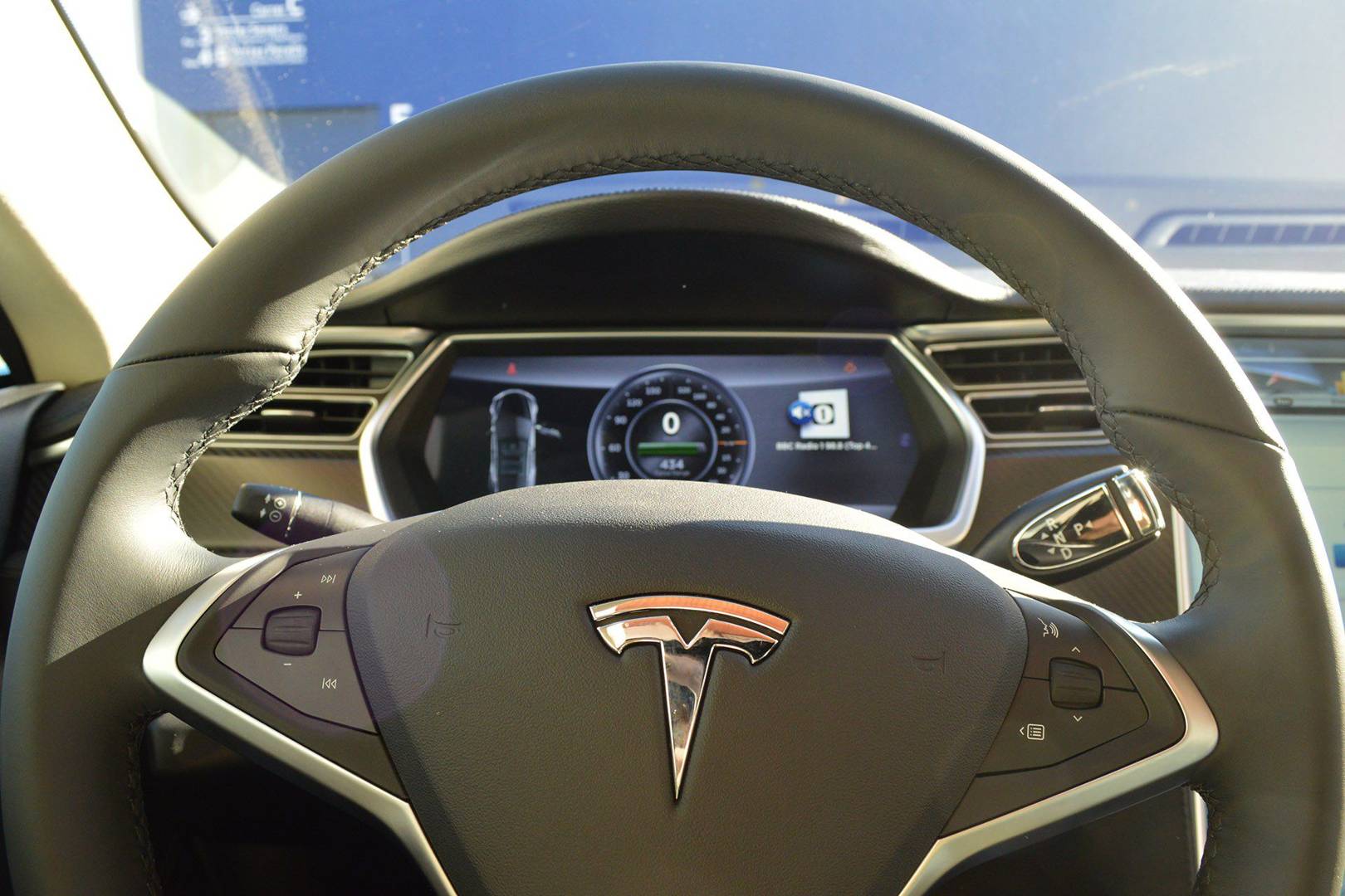 WIRED Awake June 21: Tesla autopilot attempted to warn driver of risk before fatal crash