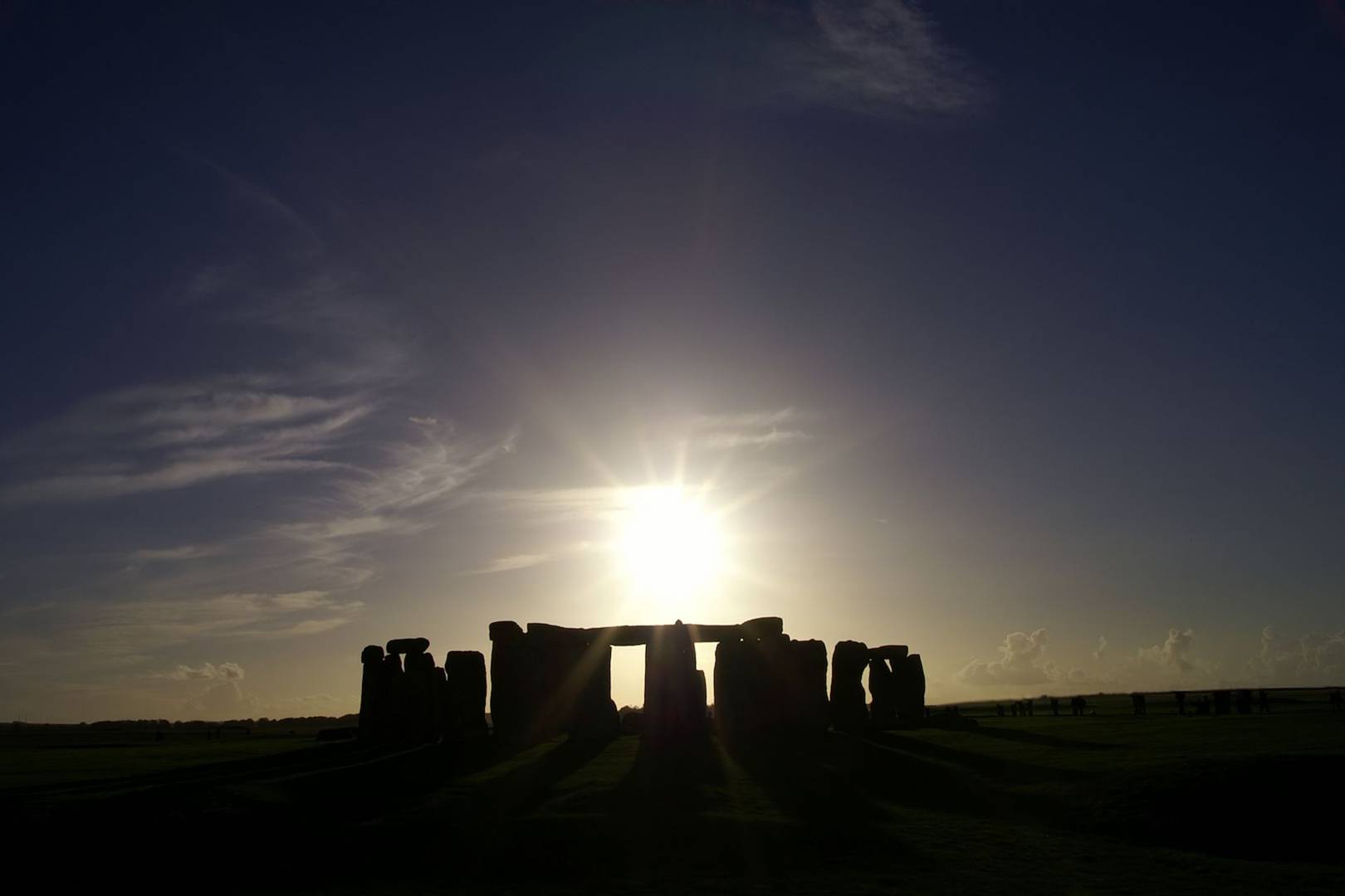 Listen to the ancient sounds of Stonehenge: app transports you back to 3,000BC