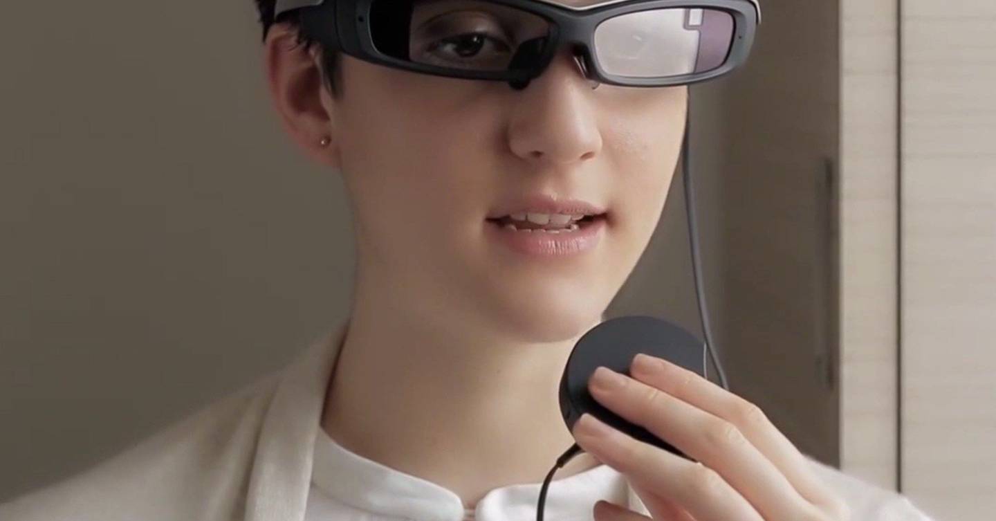 sony smarteyeglass