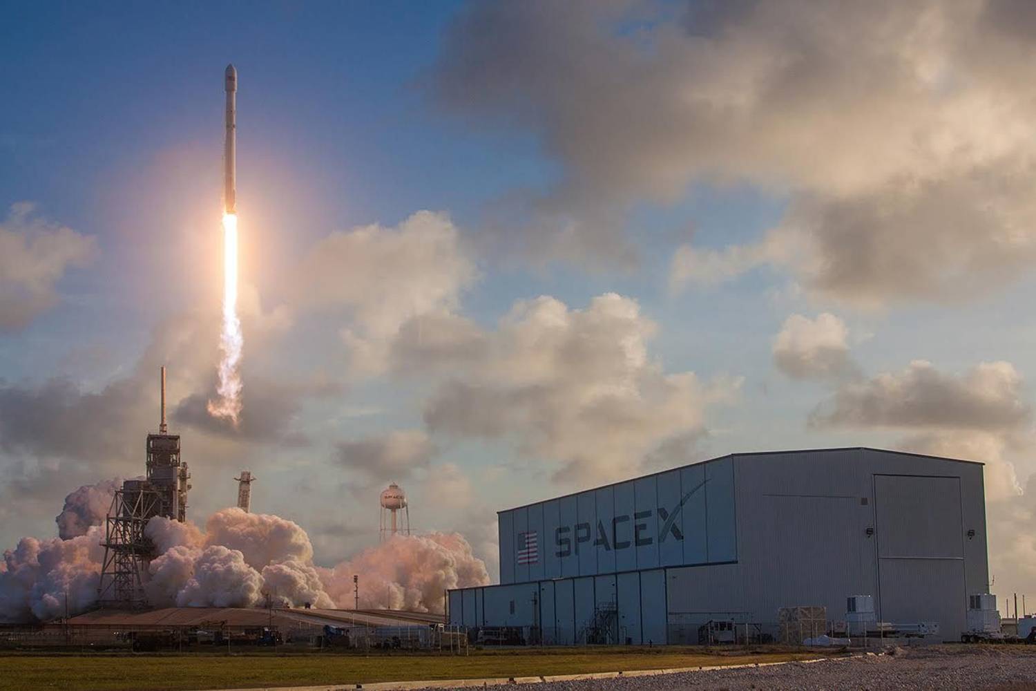 You can now send your loved one's ashes into orbit on a SpaceX rocket