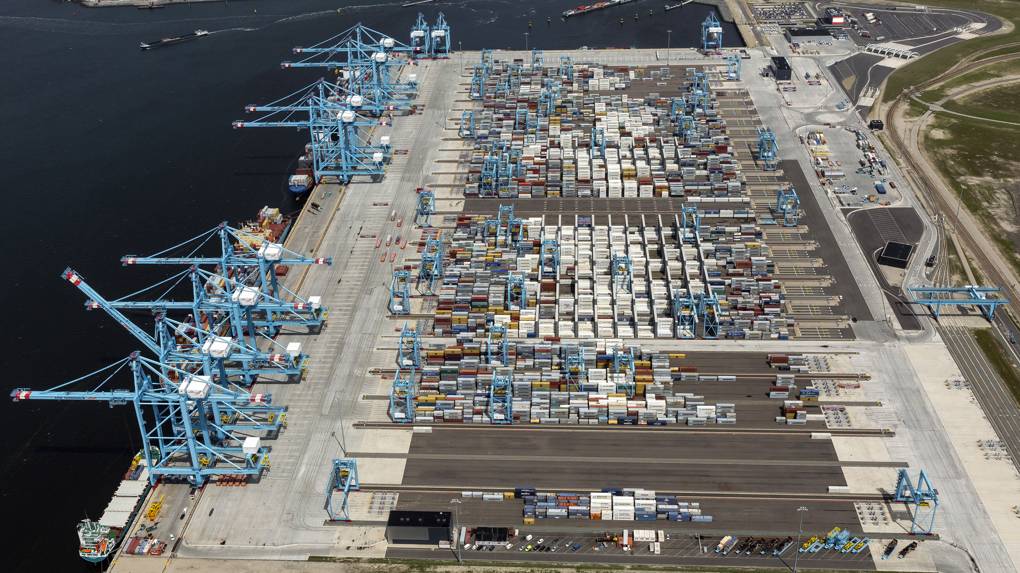 Rotterdam is building the most automated port in the world WIRED UK