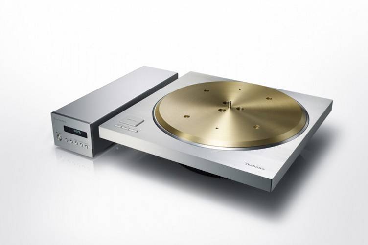 Panasonic's prototype SP-10R turntable is pretty spectacular