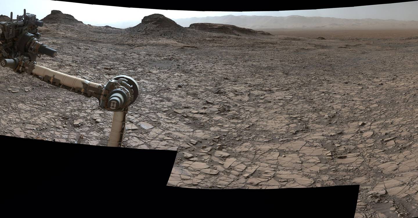 Nasa Releases 360 Panorama Shot Of Mars Rugged Terrain For Curiositys