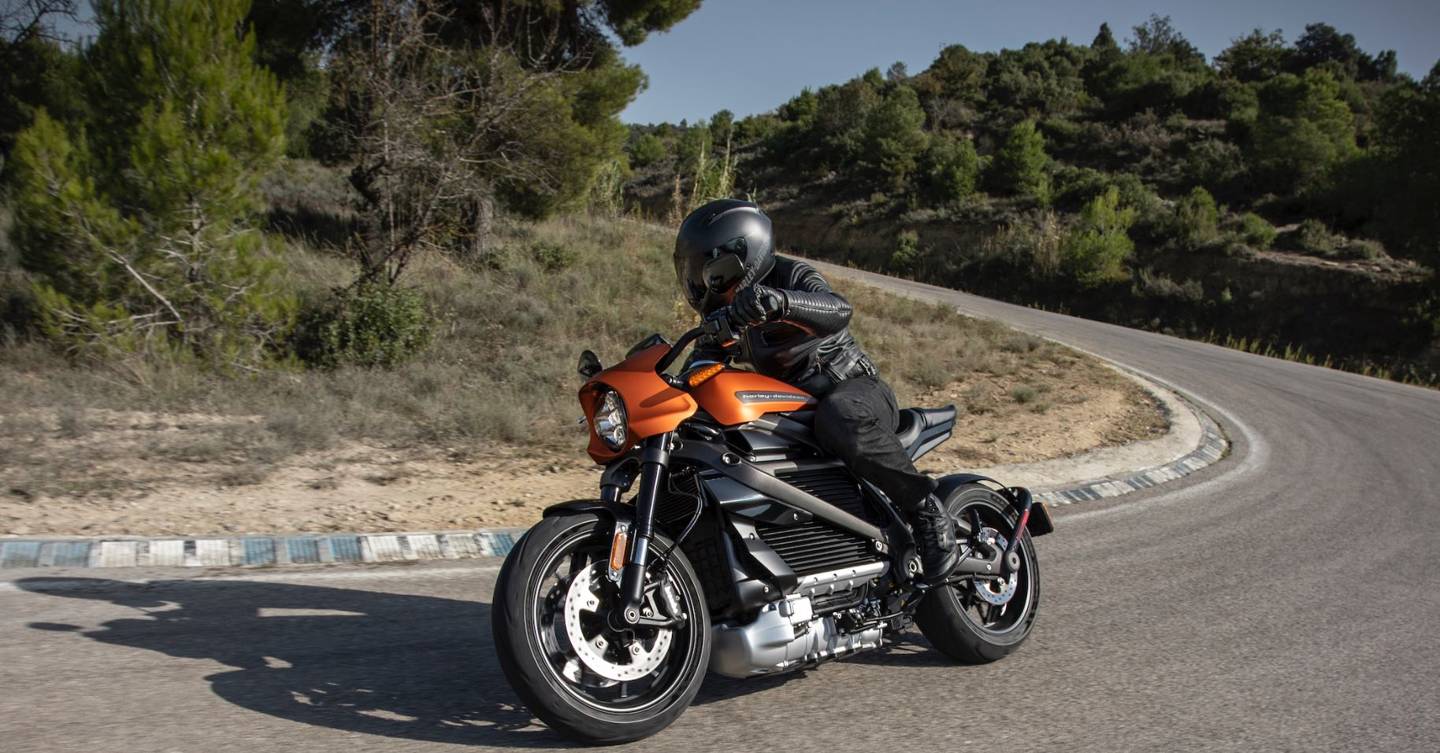  Harley  Davidson  reveals its first production ready 