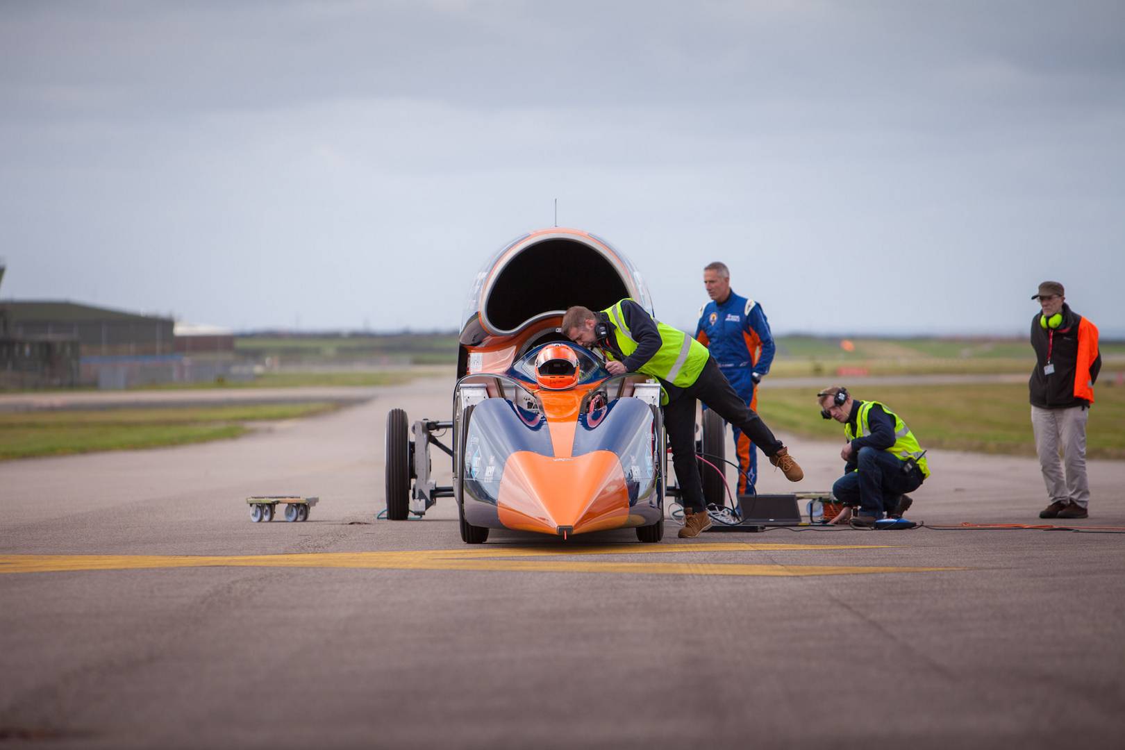 Bloodhound Supersonic Car completes first high-speed test