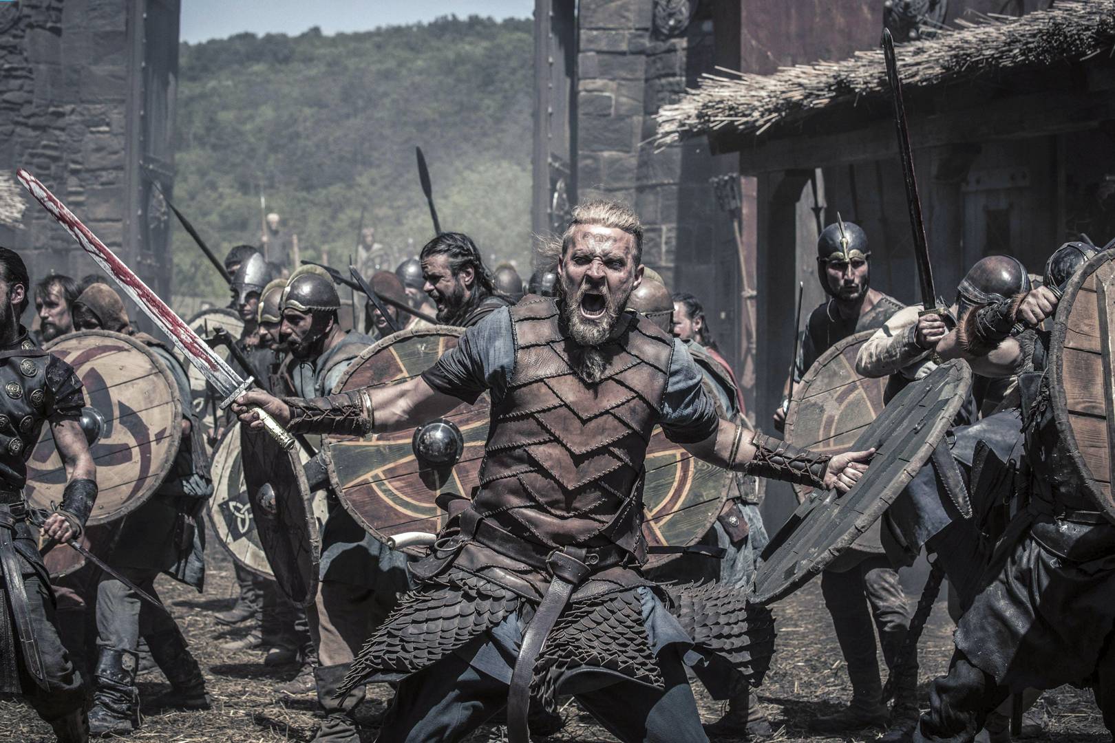 28 of the best Netflix series worth watching right now