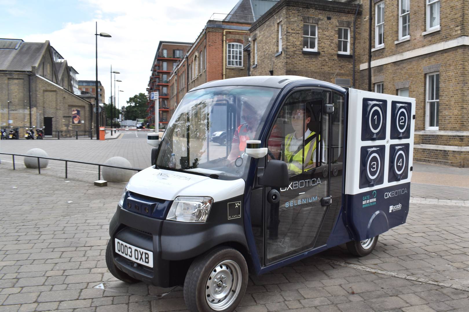 Autonomous 'milk floats' are now delivering Ocado shopping in London