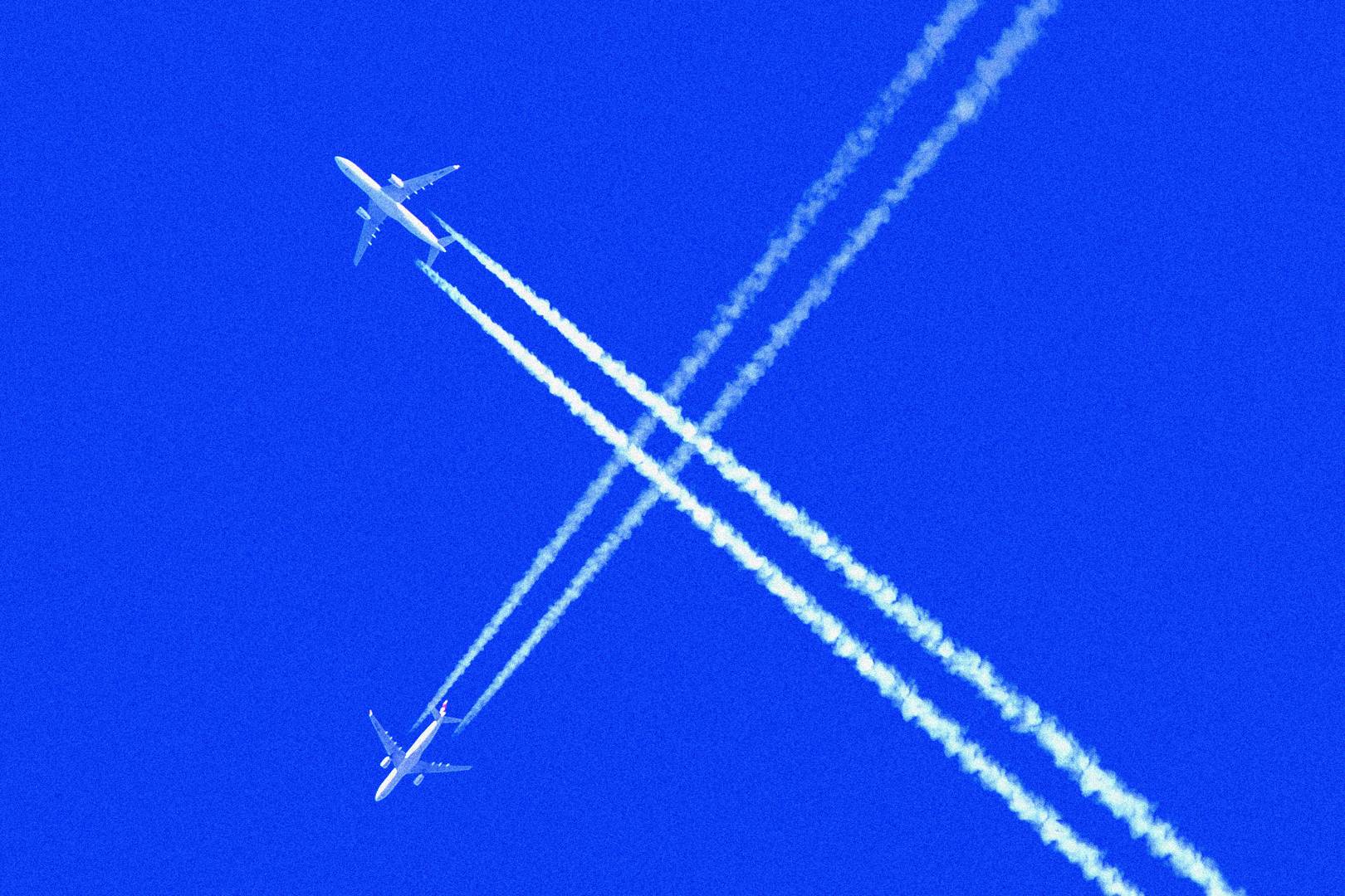 Here's how a frequent flyer tax could help cut airline emissions