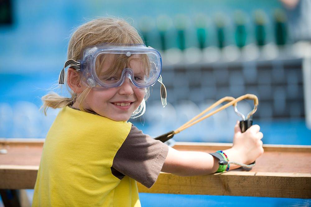 Girl Guides could get badges for coding and science as part of massive overhaul