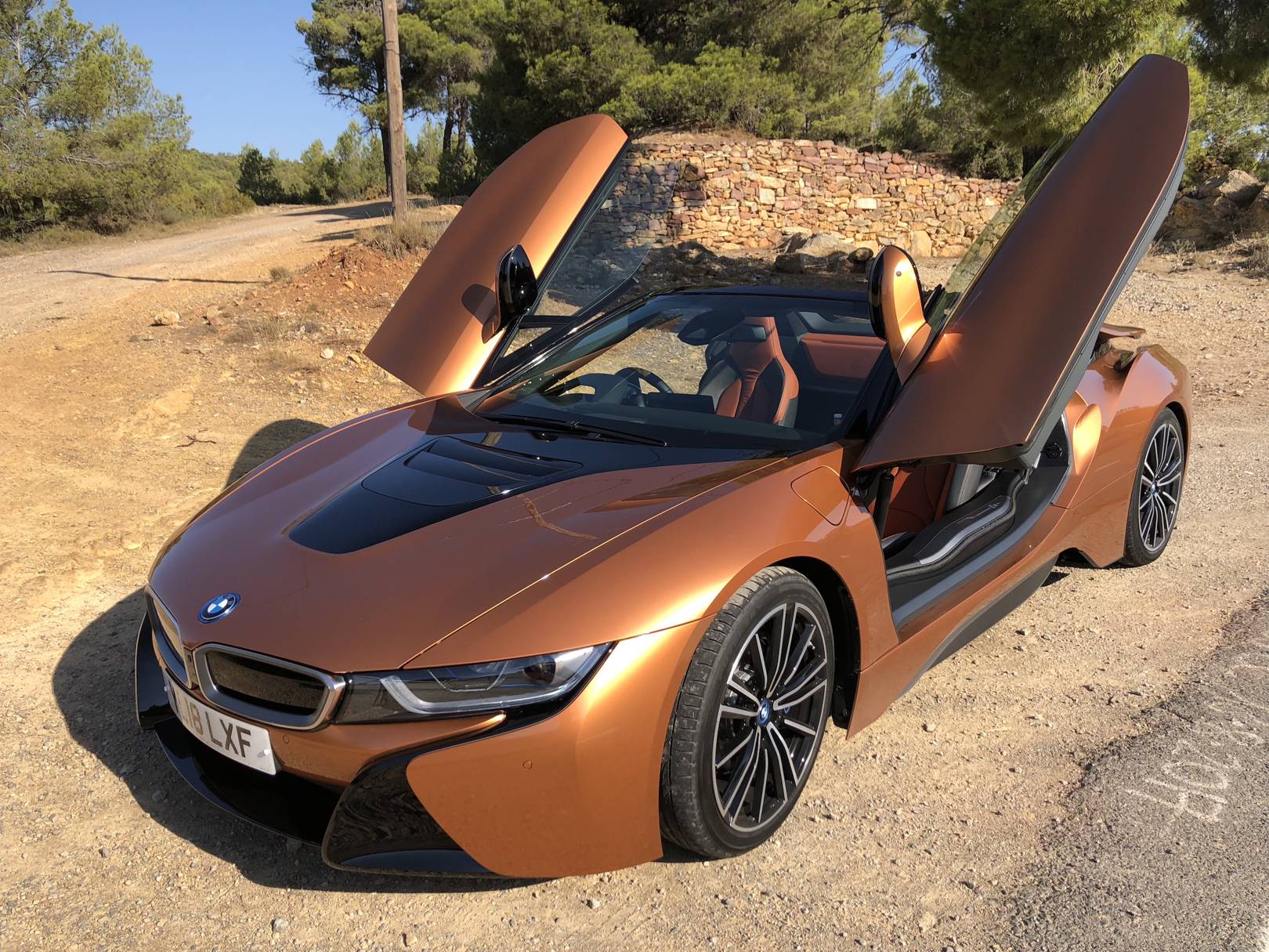 Бмв i8 кабриолет. BMW i8 Cabrio. BMW i8 кабриолет. BMW i8 Roadster. BMW Roadster i8 оранжевый.