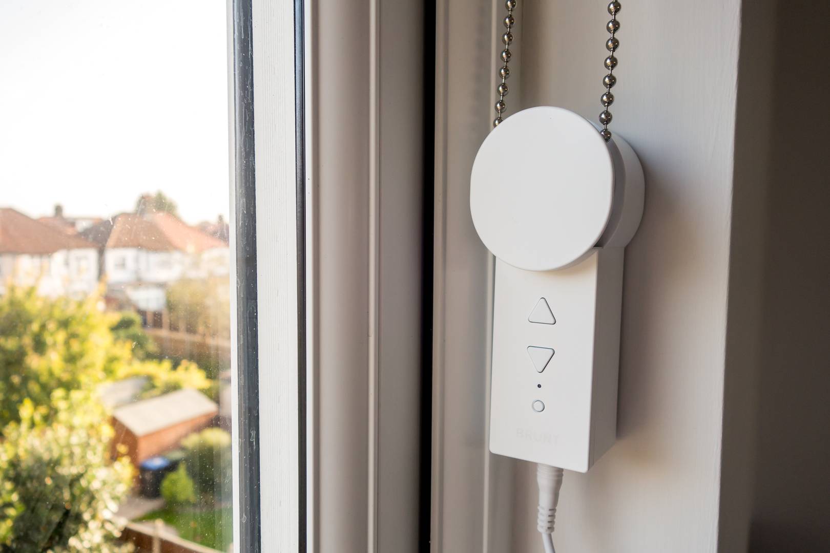 This gadget lets you control your window blinds with your voice