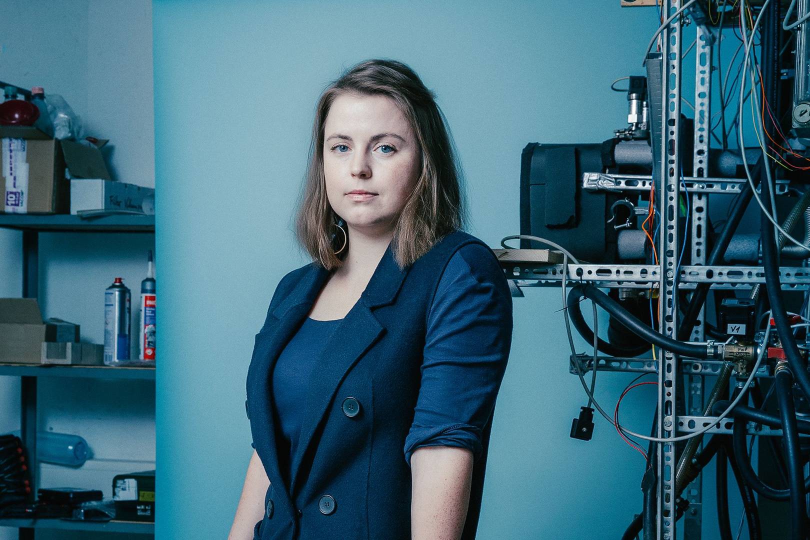 This vaccine refrigerator runs on evaporation cycles