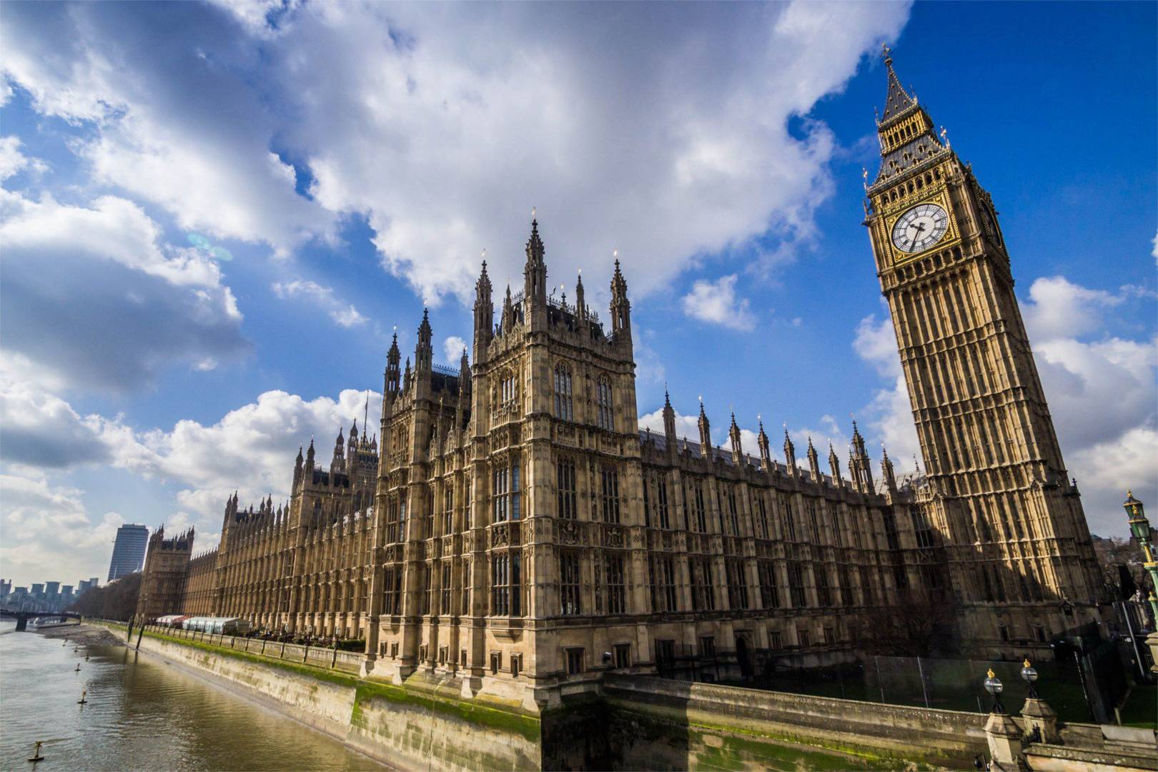 Monday briefing: Huawei faces Westminster hardware ban if it doesn't patch vulnerabilities