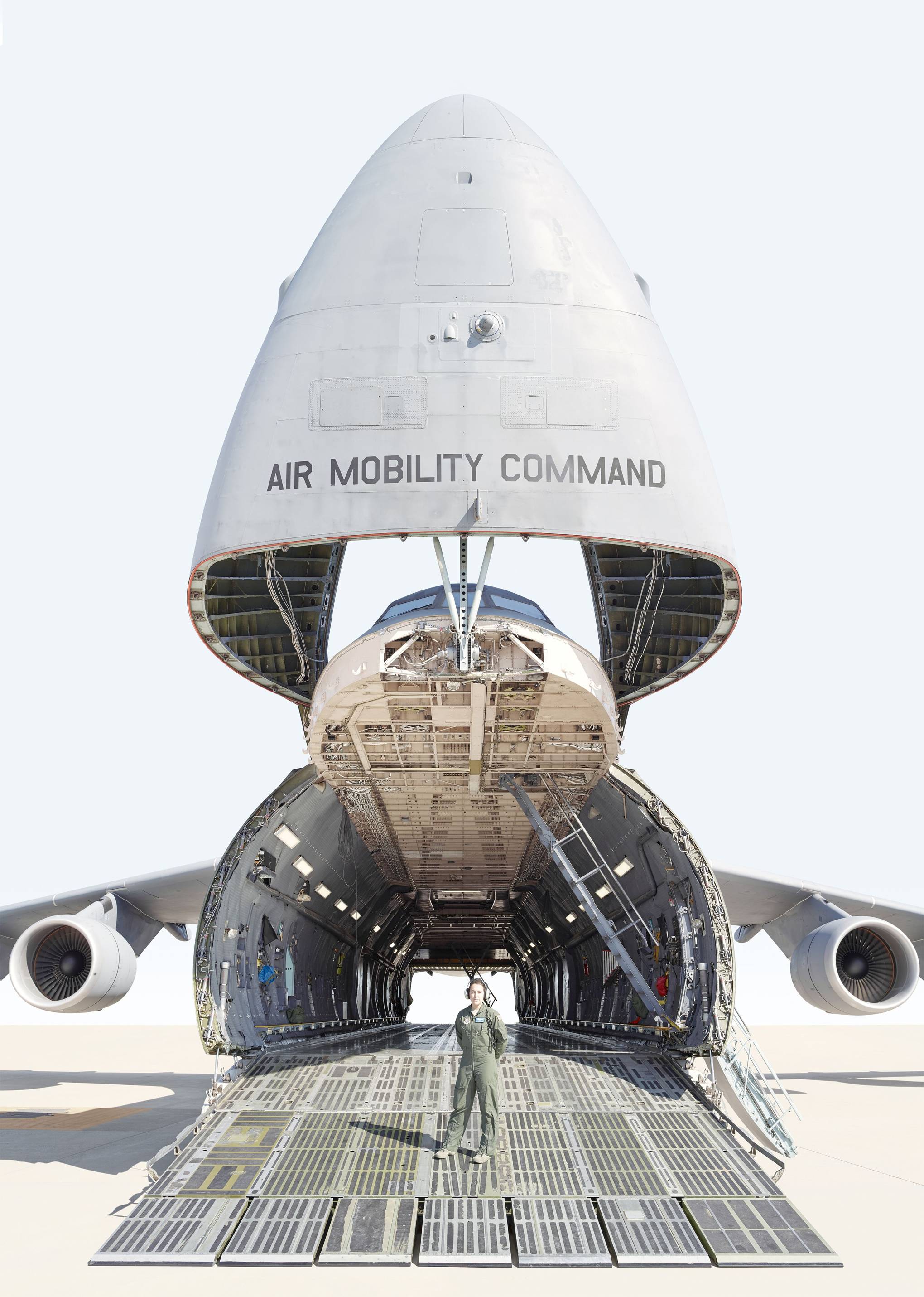 Boeing 747 Dreamlifter Photos Reveal The Groundbreaking Designs Of Cargo Planes Wired Uk