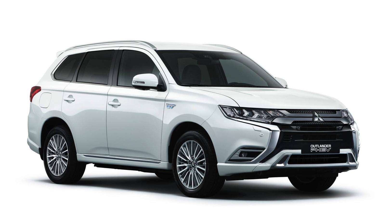 Resultado de imagem para white Mitsubishi Outlander PHEV