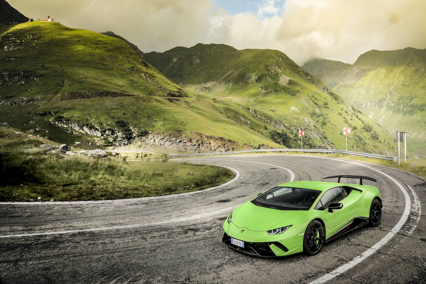 Lamborghini's Huracán Performante feels like the final old-guard supercar