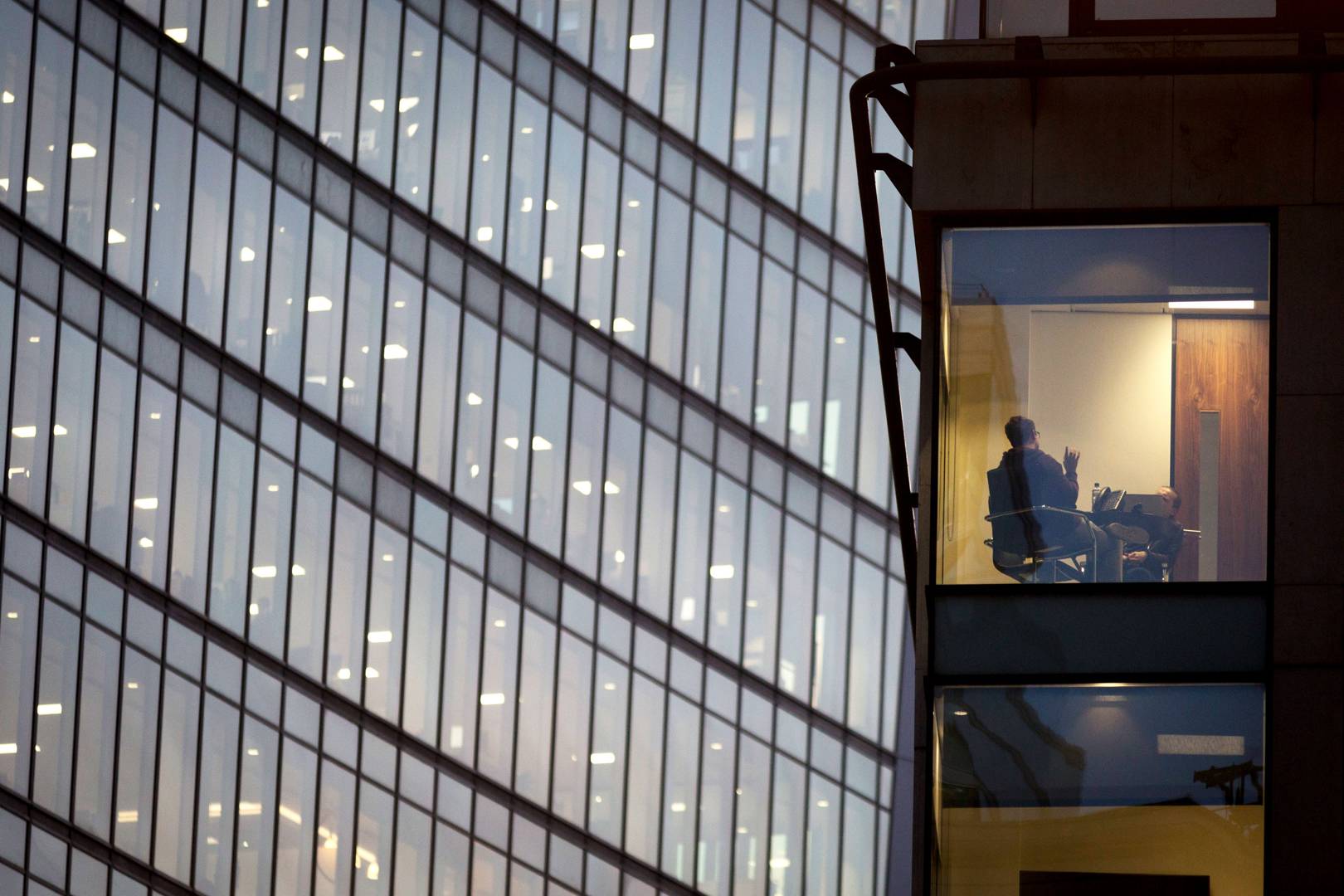 Coronavirus shows why we need a four-day working week