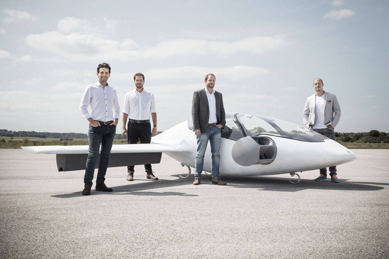 Flying taxi startup Lilium nabs $90m investment boost