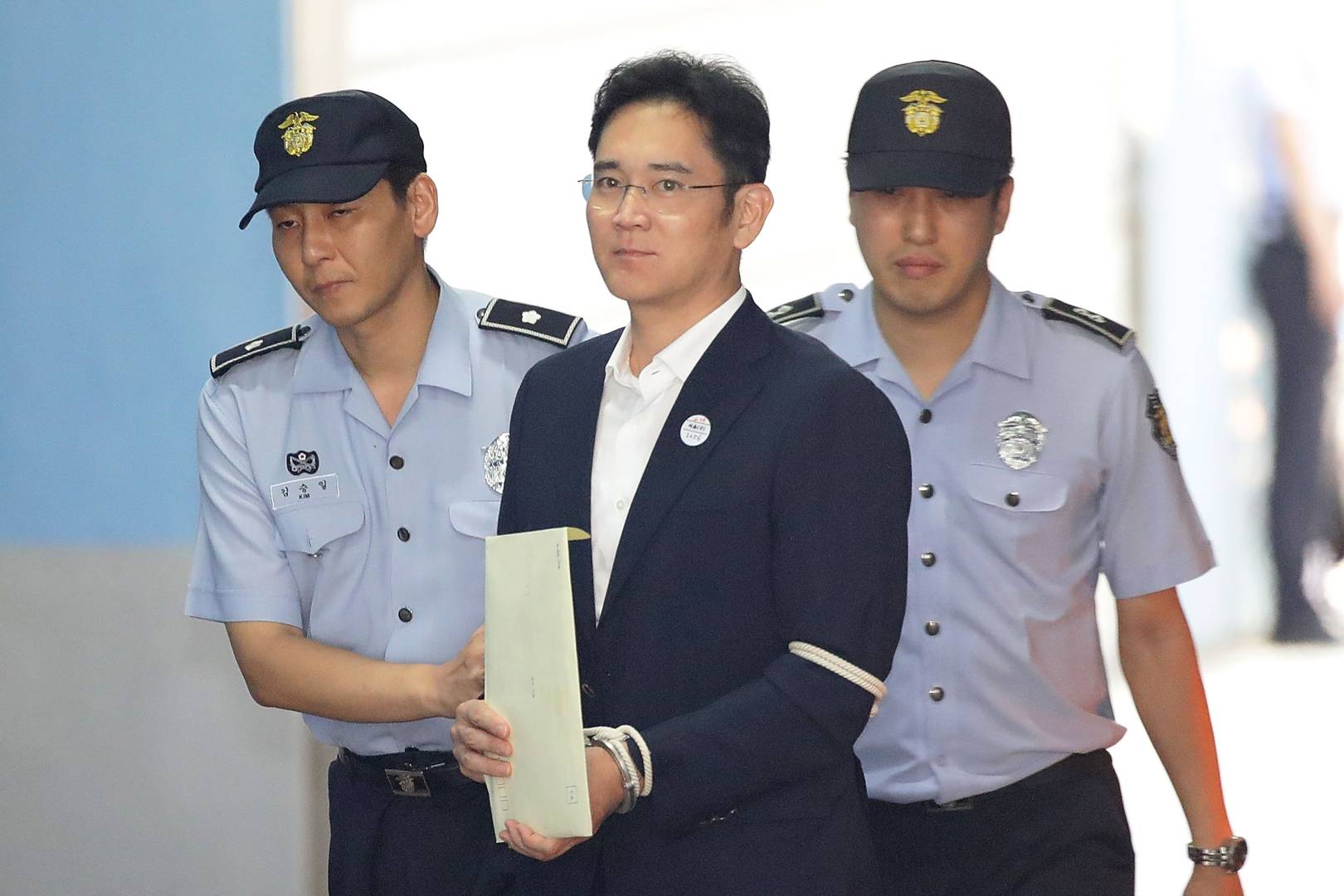 Samsung boss gets 5 years in South Korean corruption scandal