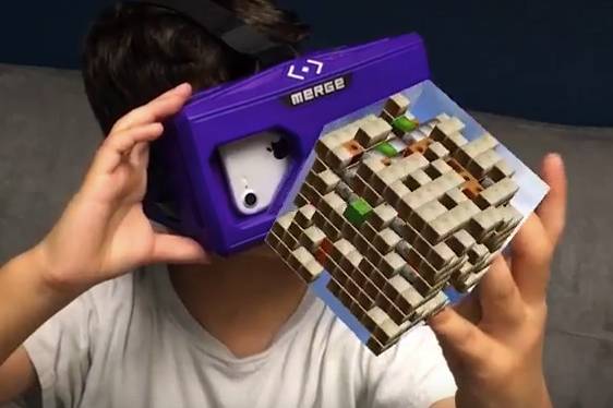 Holo Cube lets you hold holograms in your hand