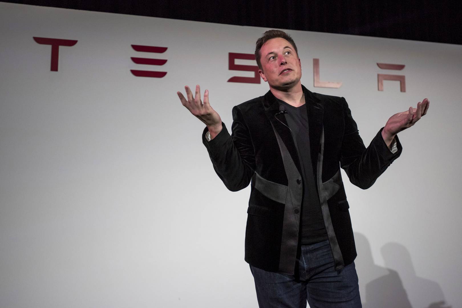 Tesla's got a new boss. But can Robyn Denholm fix Elon's mess?