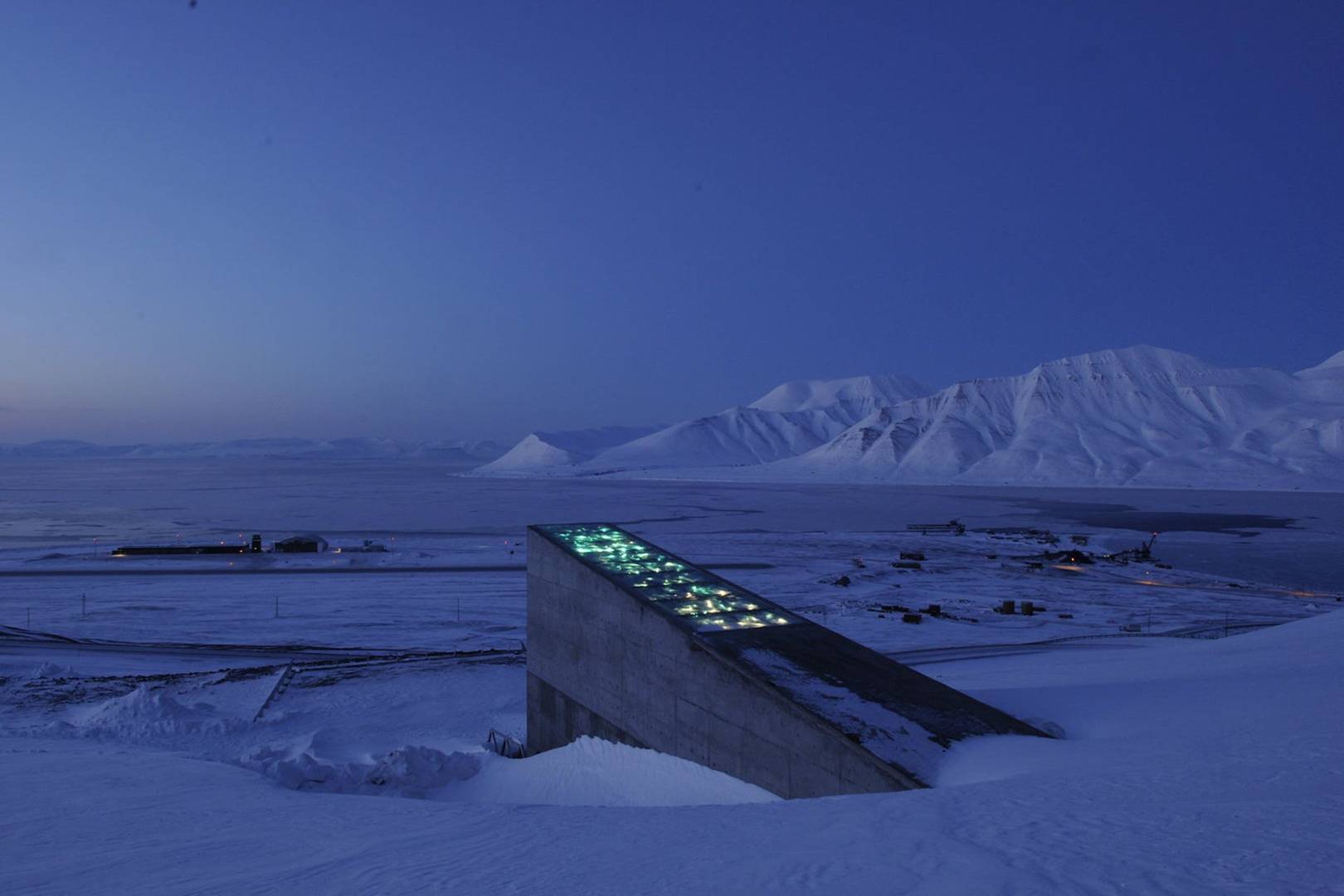 Syria returns its mass of seeds to the Arctic 'Doomsday vault'