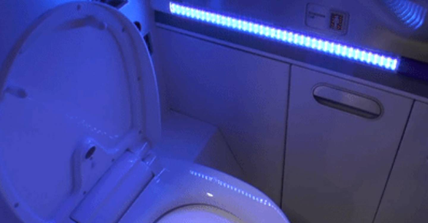 Boeing unveils self-cleaning bathroom | WIRED UK - 1440 x 753 jpeg 45kB