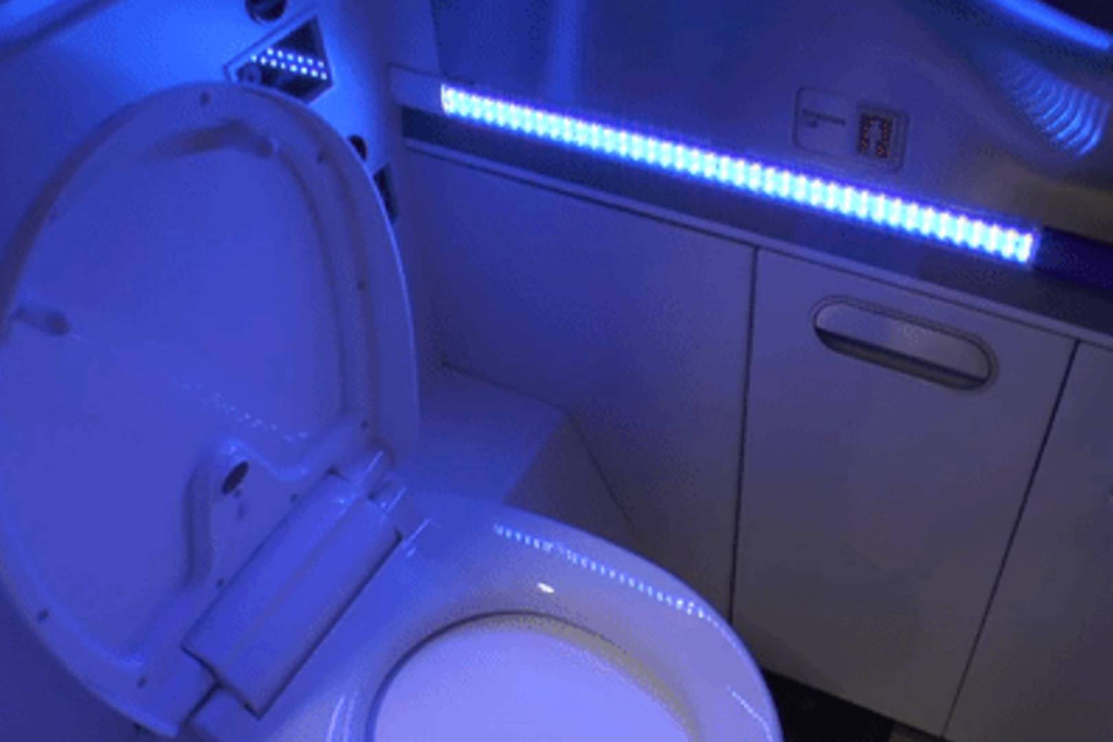 Boeing Unveils Self Cleaning Bathroom Wired Uk