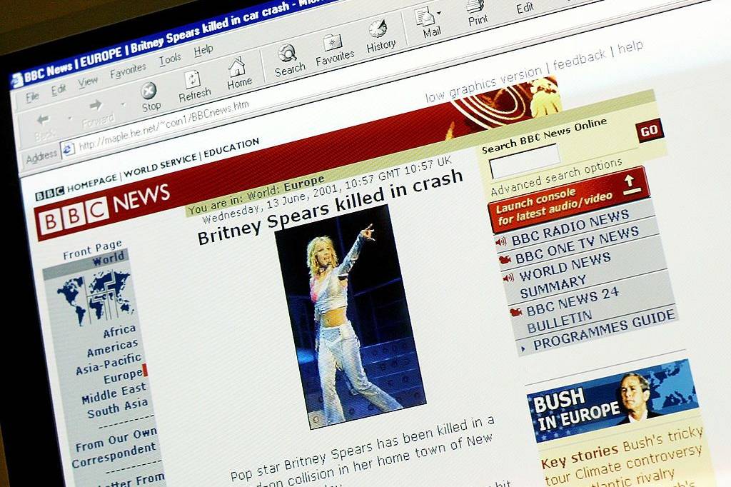 Here's how much it costs to buy 'fake news' online