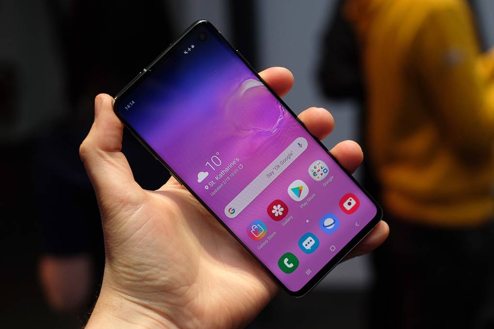 Samsung Galaxy S10 vs S9 vs S8: More pragmatic than dynamic
